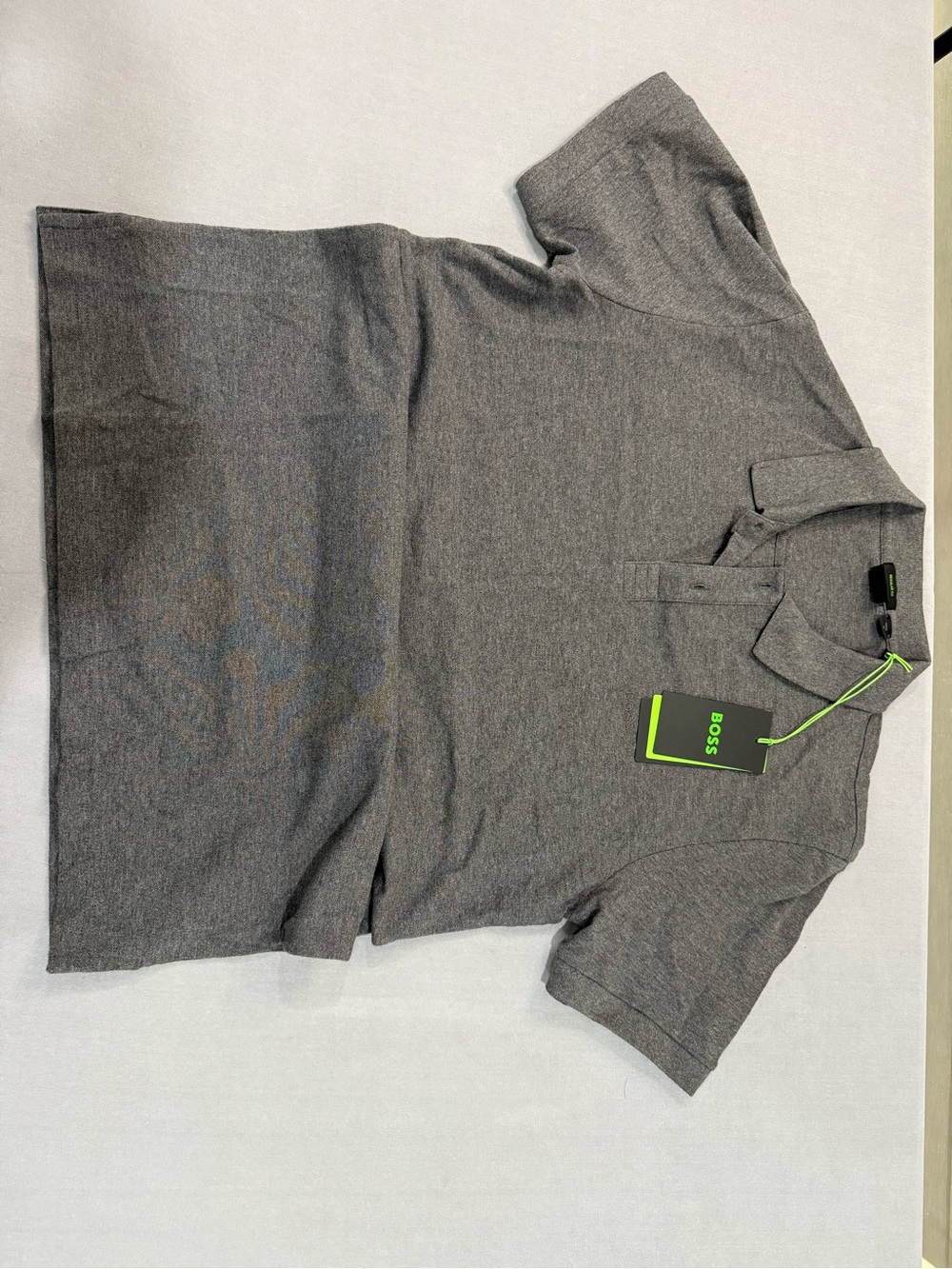 BOSS Men's Regular Fit Polo Shirt L Gray Solid Short Sleeve Collared Logo